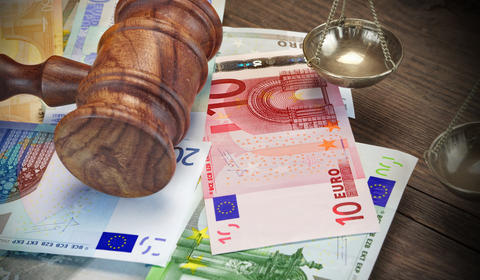 Gavel_iStock-511811020